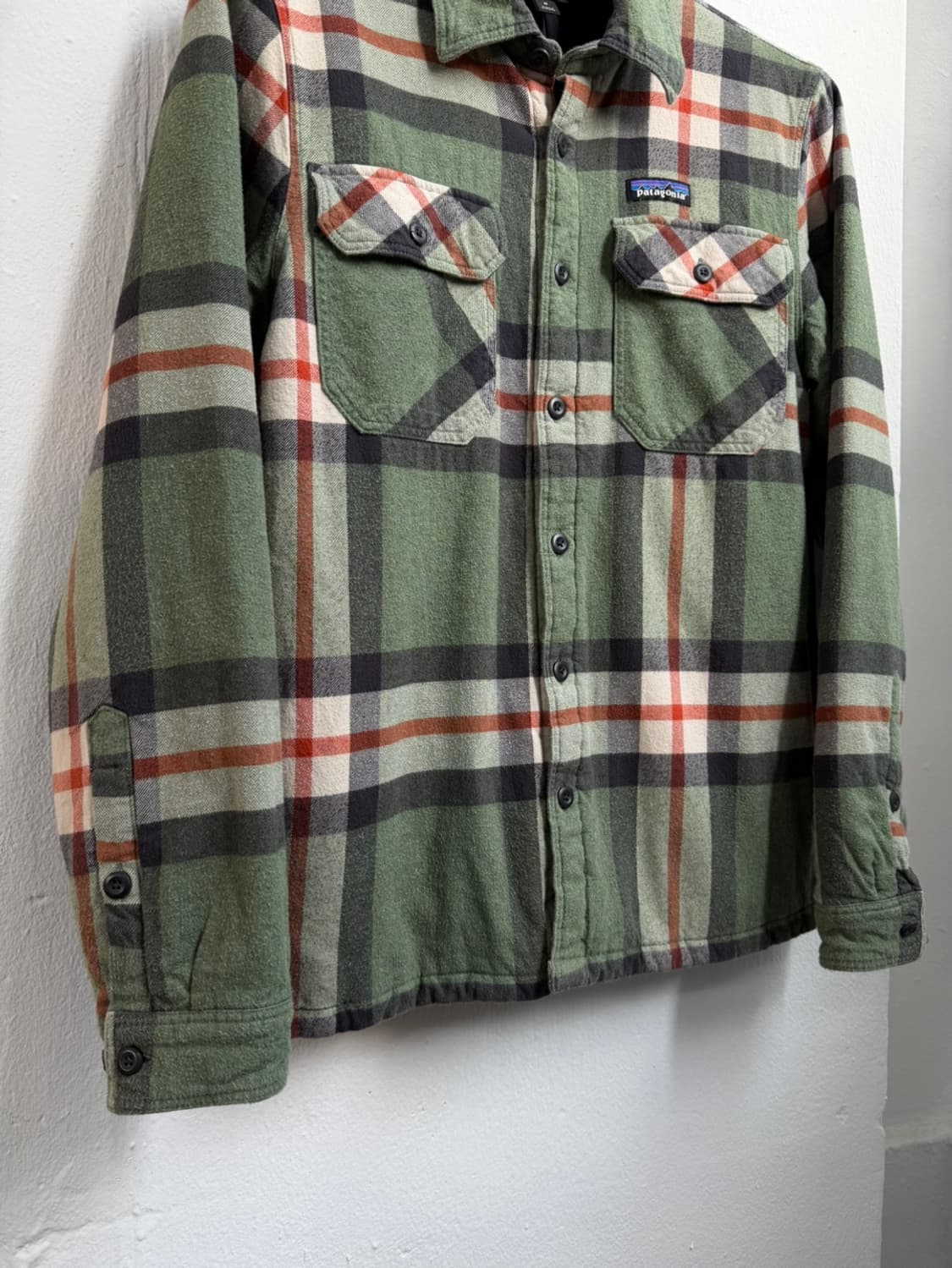 파타고니아 인슐레이트 미드웨이트 체크 셔츠  상품이미지3