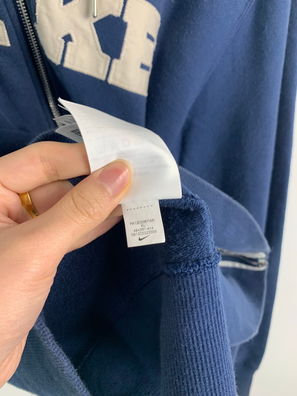 나이키 00s 자수로고 스펠아웃 네이비 후드집업 상품이미지6