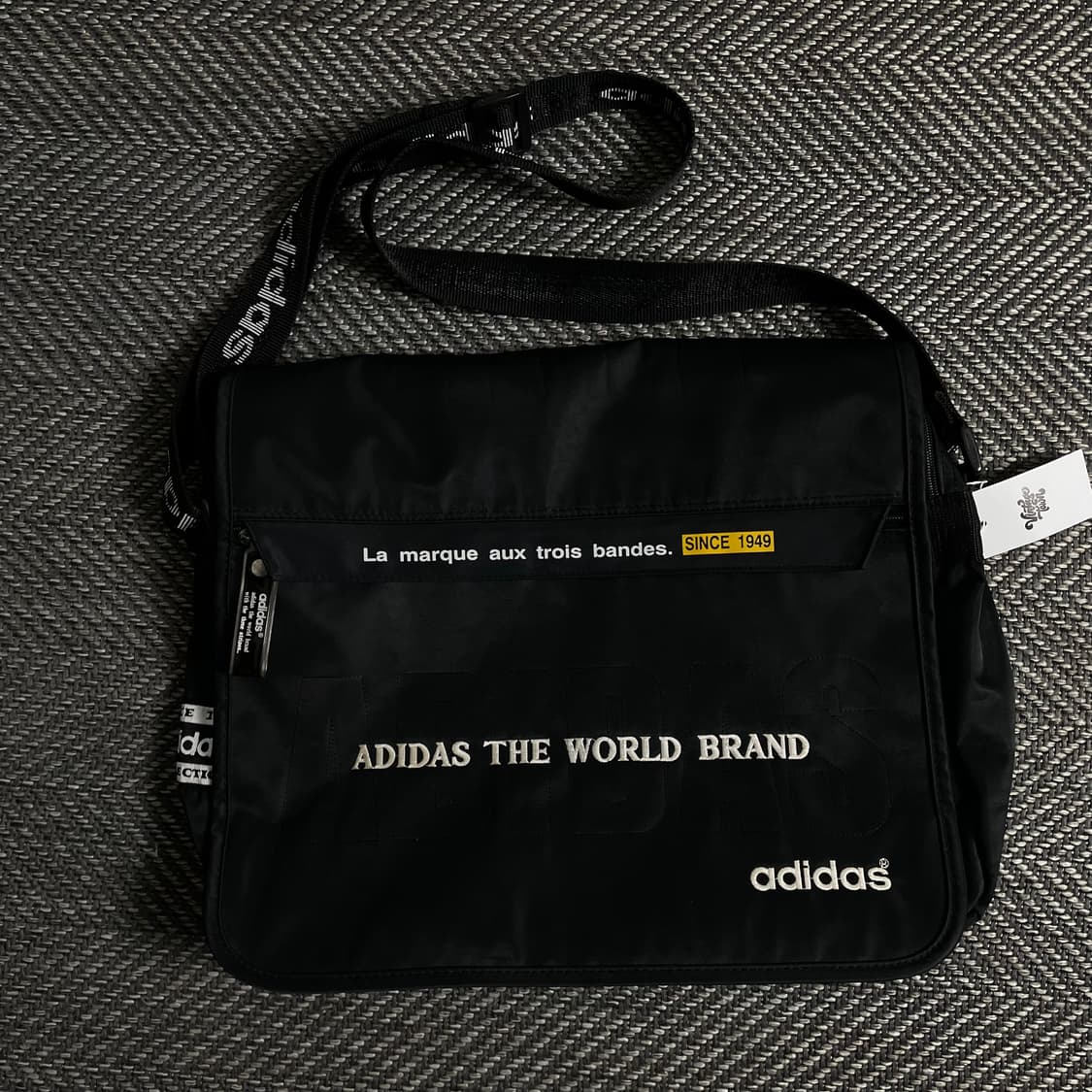 00s 아디다스 올드스쿨 스펠아웃 크로스백y 3651 상품이미지2