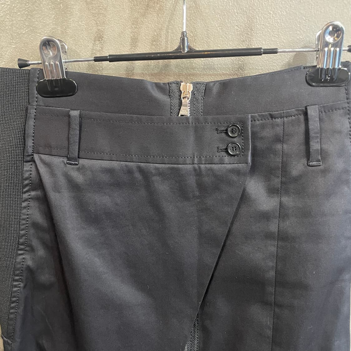 닐 바렛 랩 실루엣 프론트 집 스커트 상품이미지5