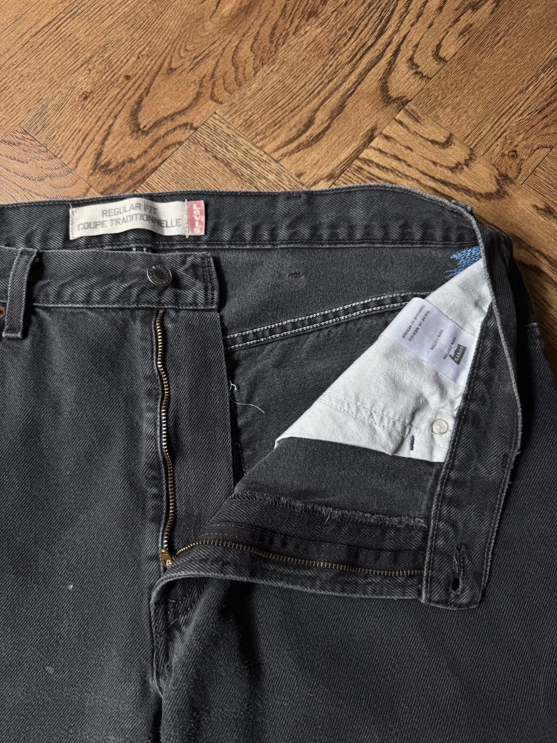 [38]00's 리바이스 쿠페 트레디셔널 핏 흑청 데님 팬츠 상품이미지3