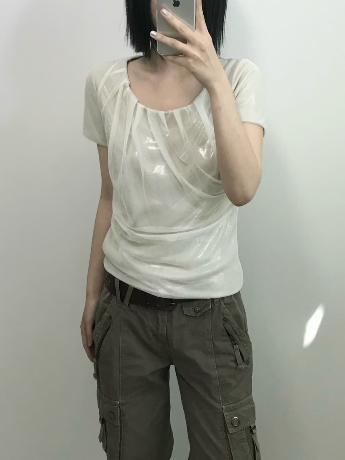 빈티지 글로시 메쉬 탑 상품이미지1