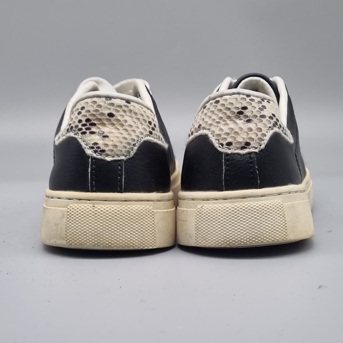 슈펜 천연가죽 여성스니커즈230  상품이미지4