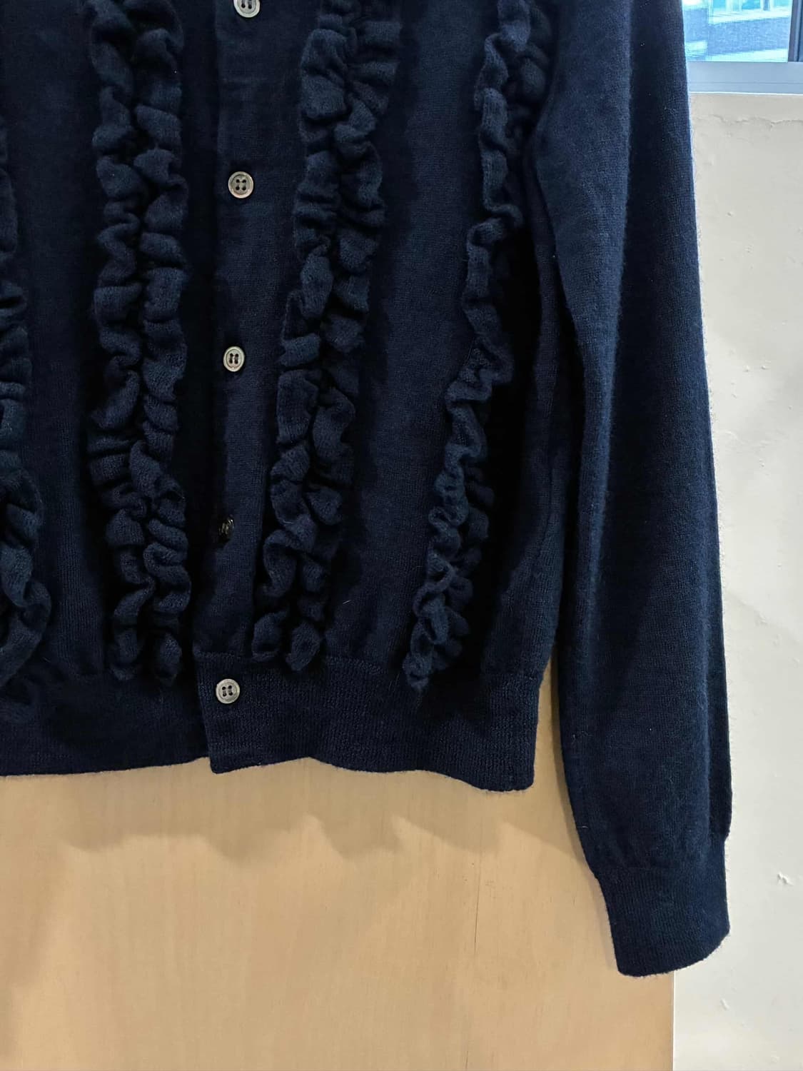 꼼데가르송 러플 가디건 상품이미지2