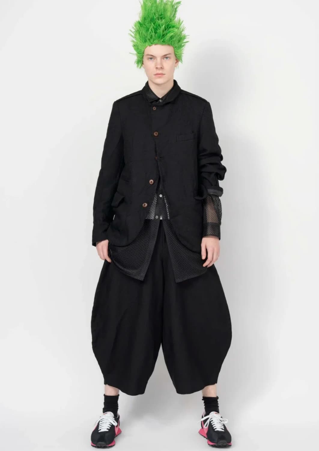 블랙 꼼데가르송 2026ss  벌룬팬츠 xs 상품이미지1