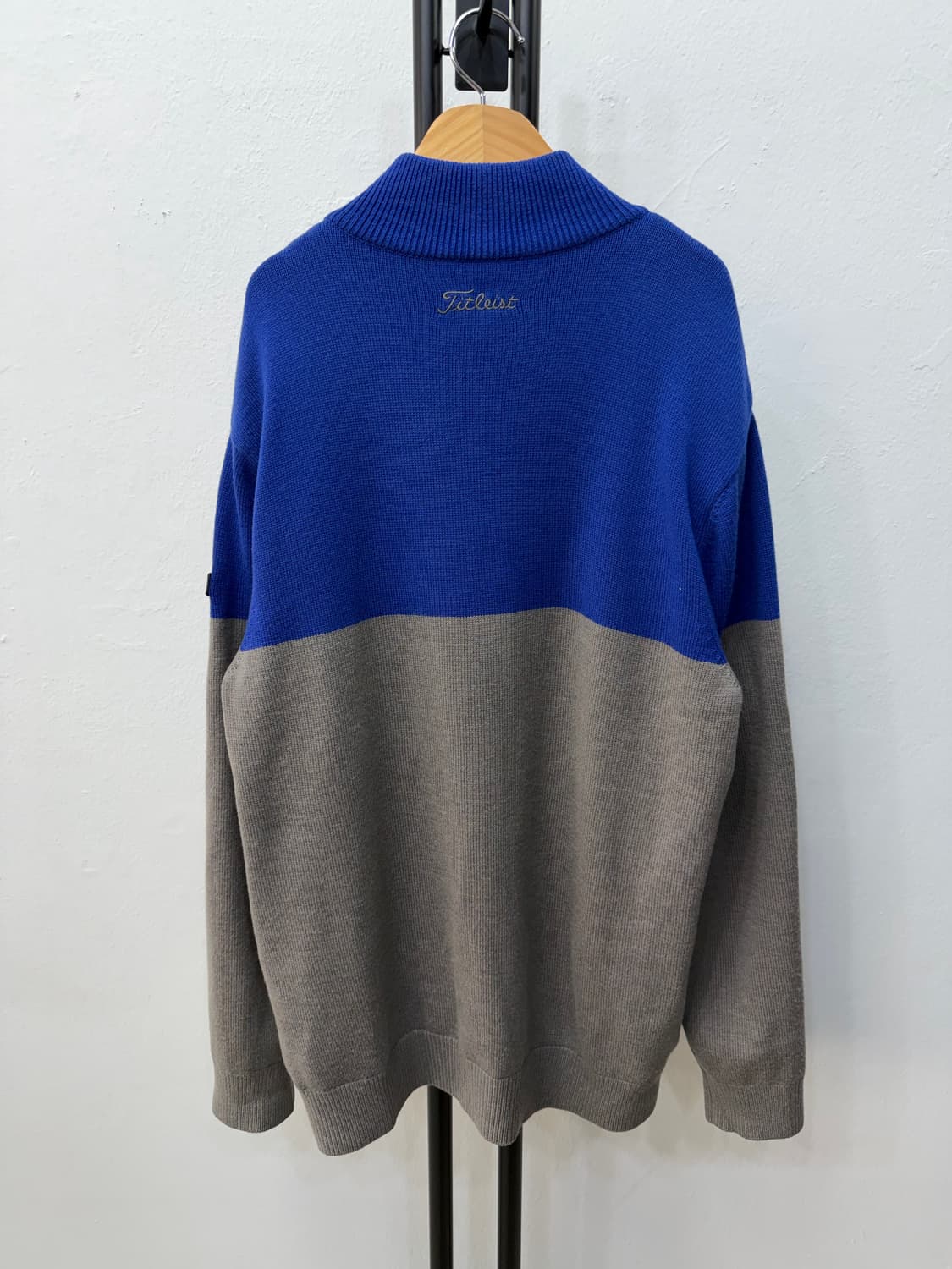 정품) 타이틀리스트 남성 하프넥 방풍니트 XXL 상품이미지5