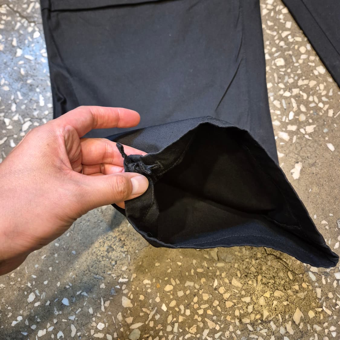 32인치 무신사 블랙 무릎절개 면 와이드팬츠  상품이미지7