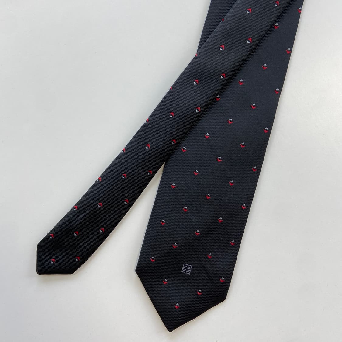 지방시 심플로고 정품 명품넥타이 (GIVENCHY) 7.8cm 상품이미지3
