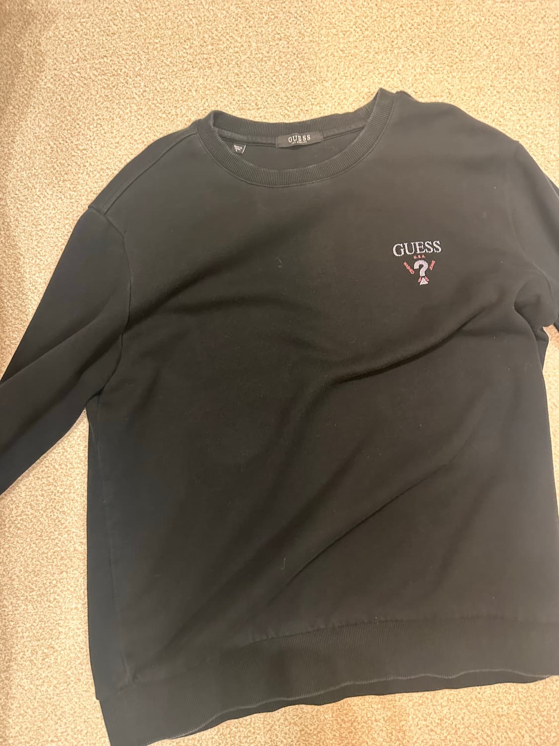 게스 블랙 맨투맨 L 사이즈 상품이미지1