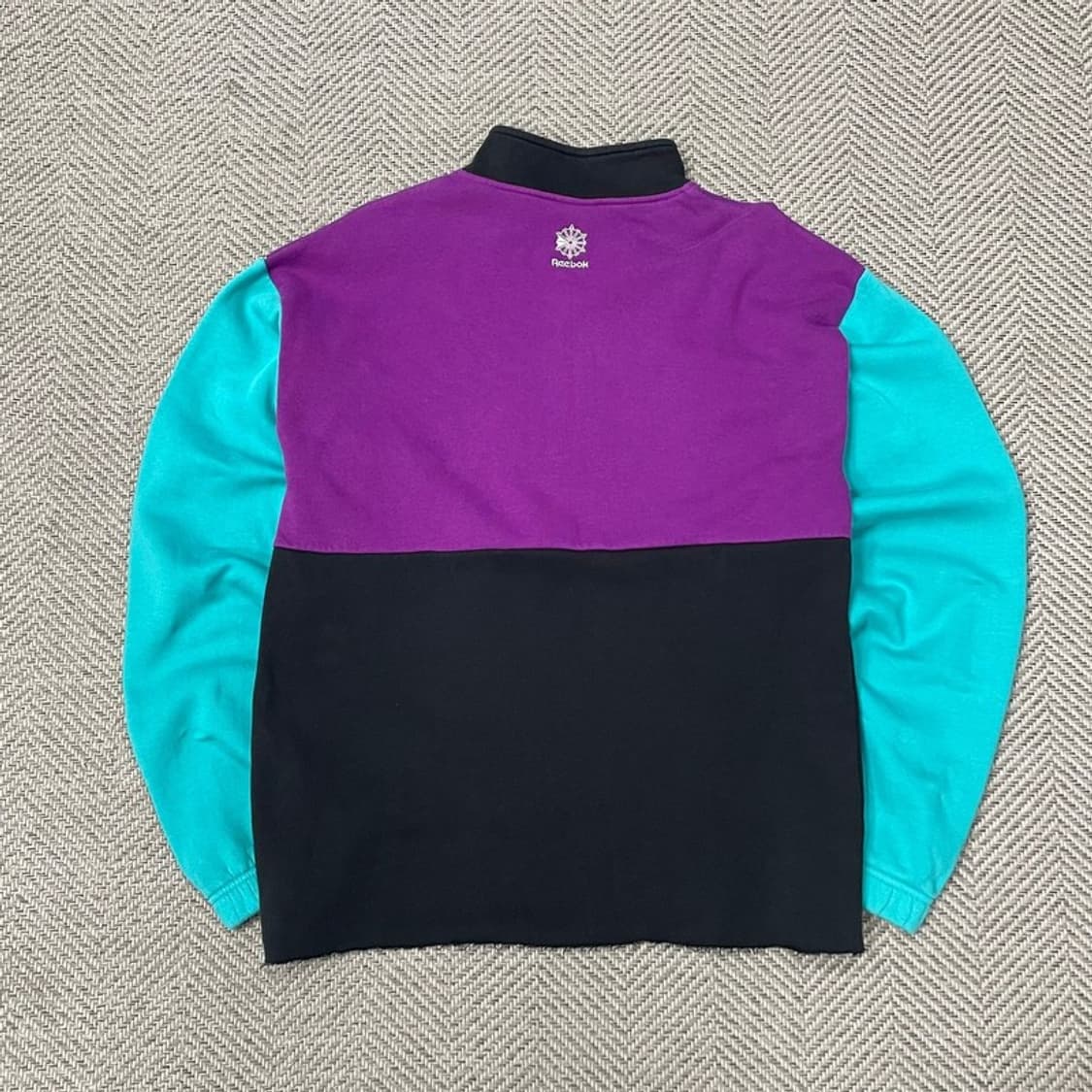 리복 반집업 배색 맨투맨 v0068 상품이미지2