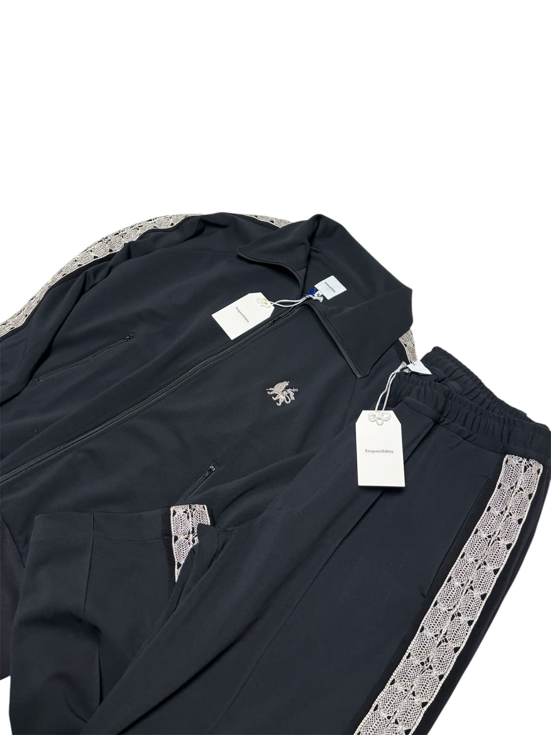 [정품] [새상품] 사스콰치페브릭스 레이스 테이프 트랙 셋업 L 상품이미지2