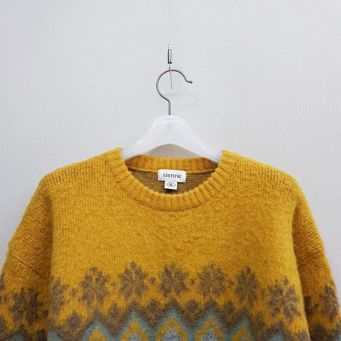 시엔느 Sienne 2024 노르딕 패턴 울 니트 스웨터 F사이즈 상품이미지4