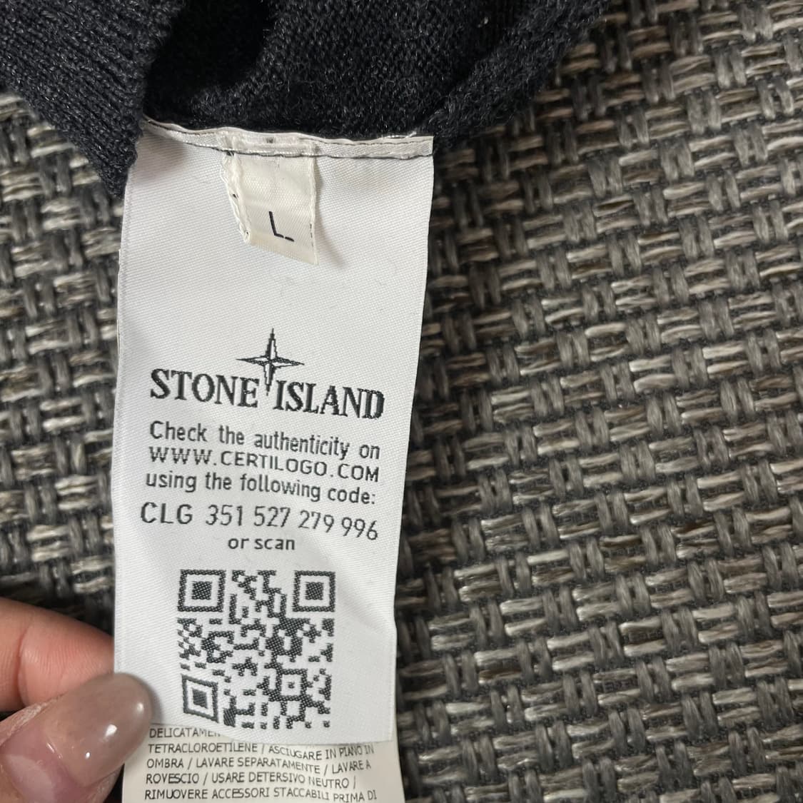 스톤아일랜드 차콜 와펜 라운드넥 긴팔 니트 L 상품이미지6