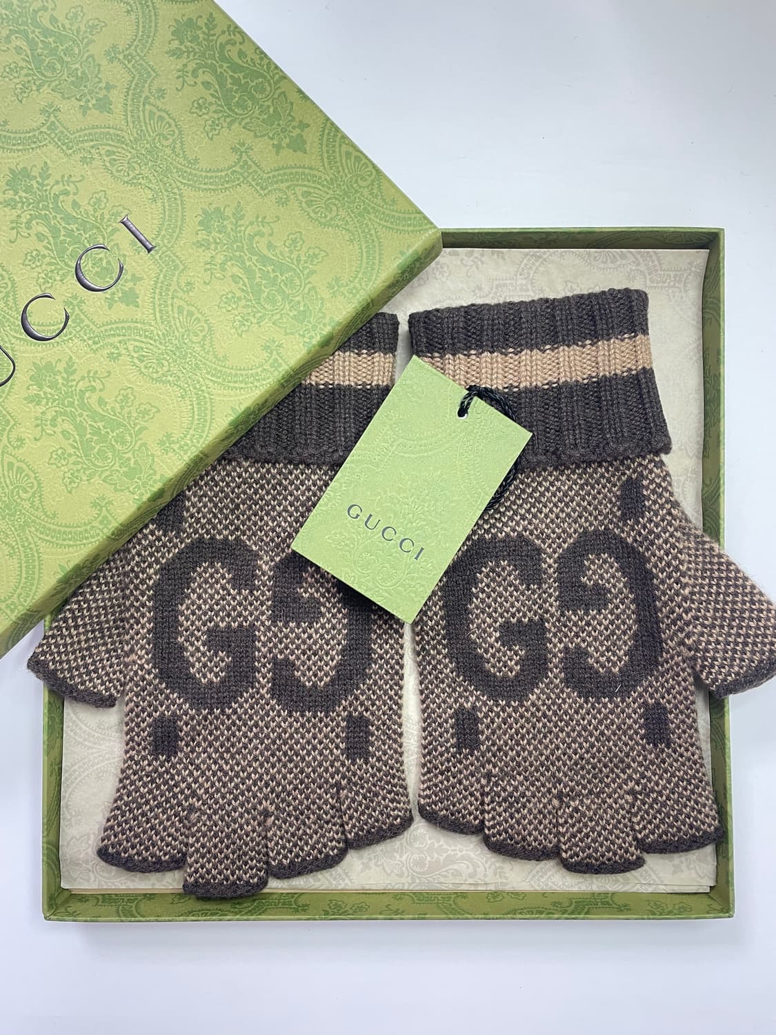 새상품 구찌 GG 핑거리스 장갑 캐시미어 100% 브라운 상품이미지3