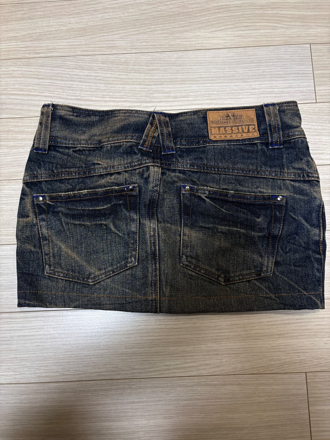 로우라이즈 빈티지 워싱 스커트 상품이미지2