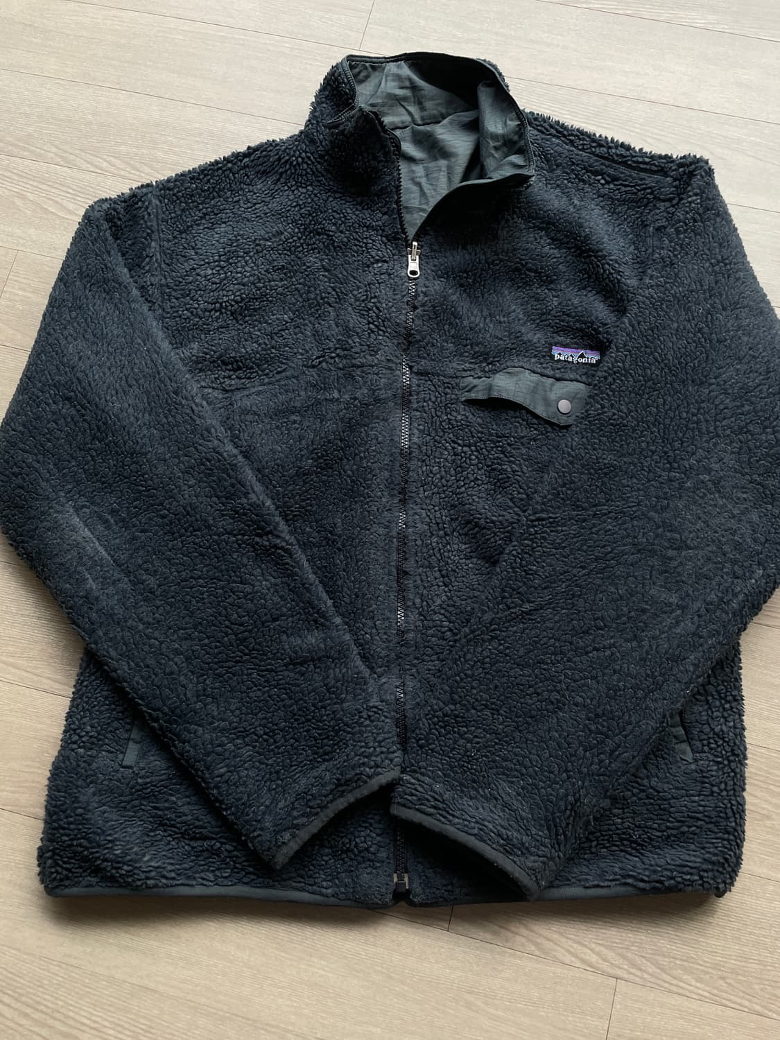 파타고니아 글리세이드 블랙 자켓 딥파일 상품이미지10