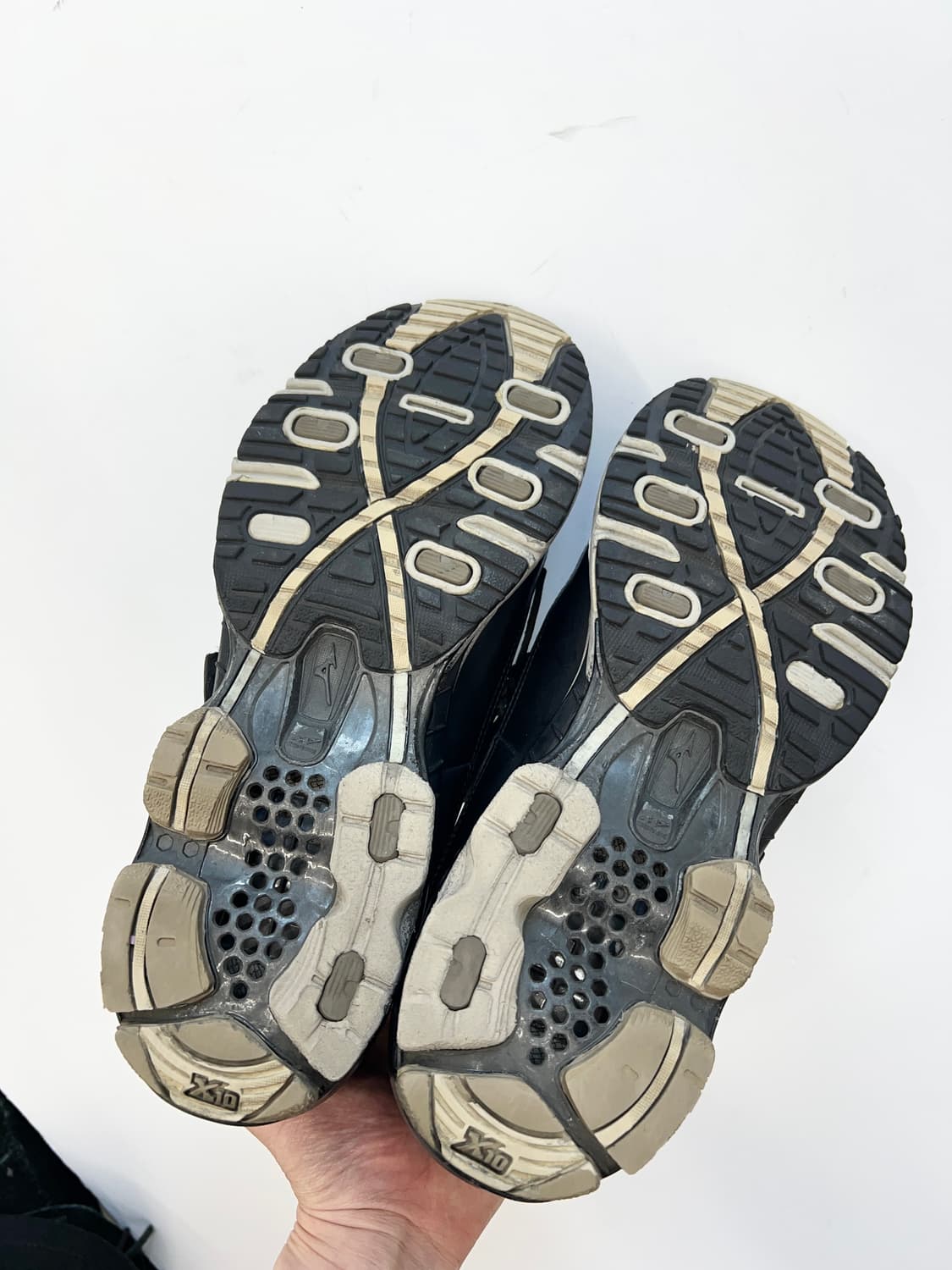 마운틴 리서치 x 미즈노 링 목 상품이미지6