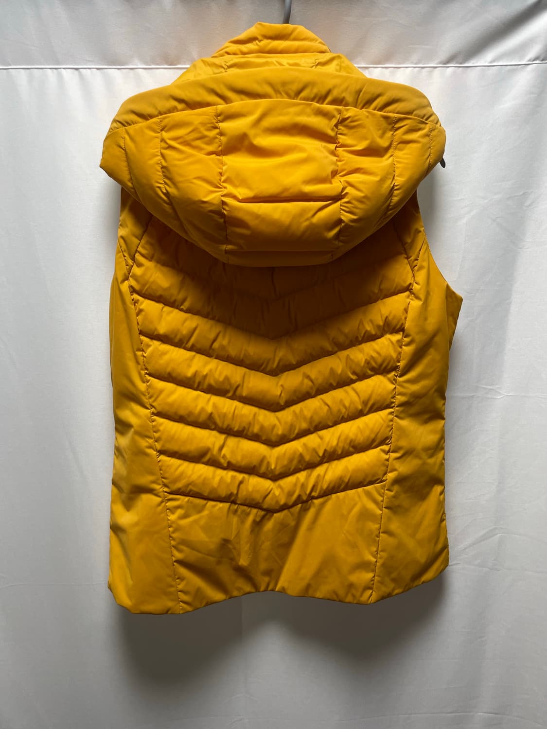 블랙야크 여성 후드 패딩 조끼 상품이미지2