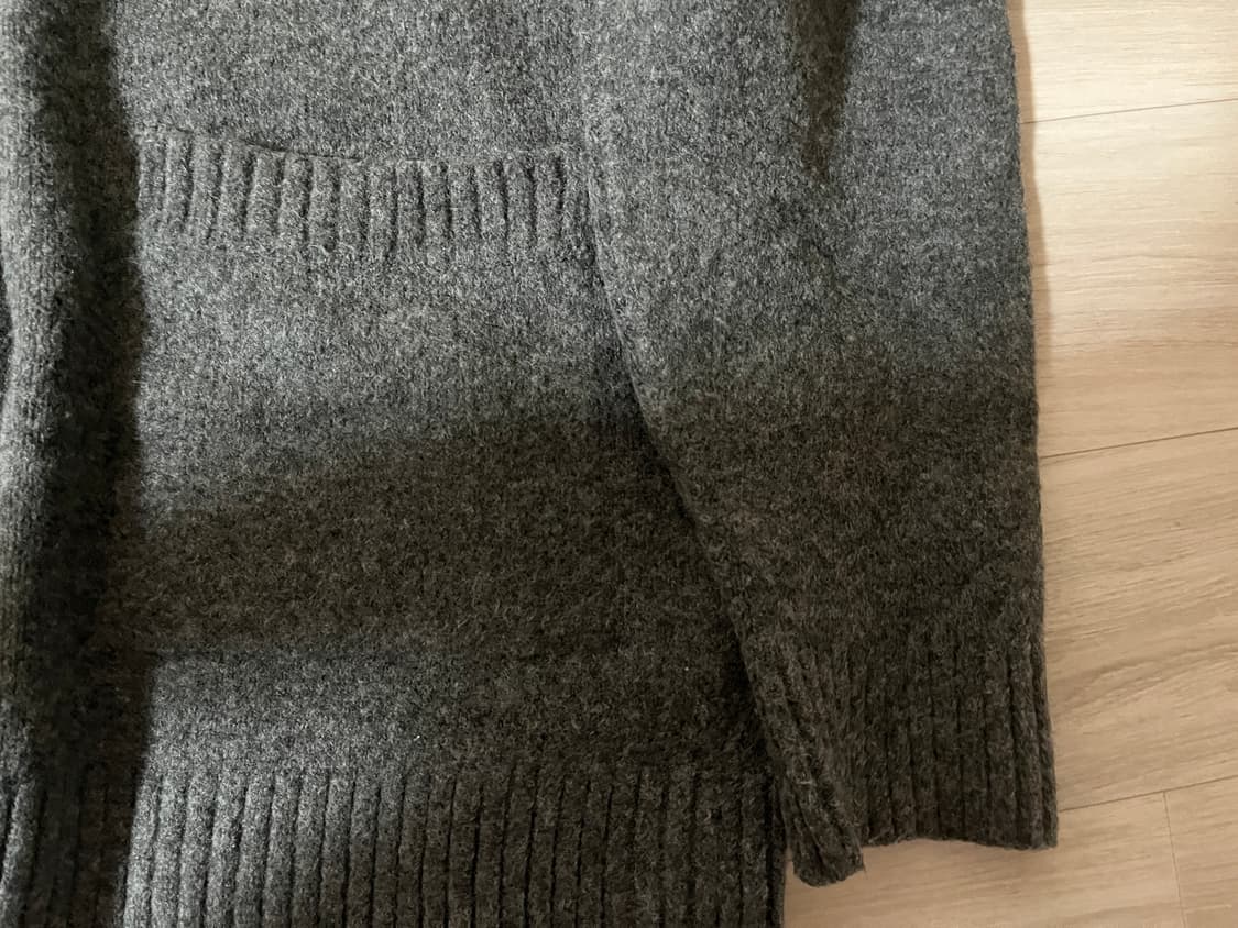 유니클로 수플레얀 가디건 다크 그레이 M 상품이미지5