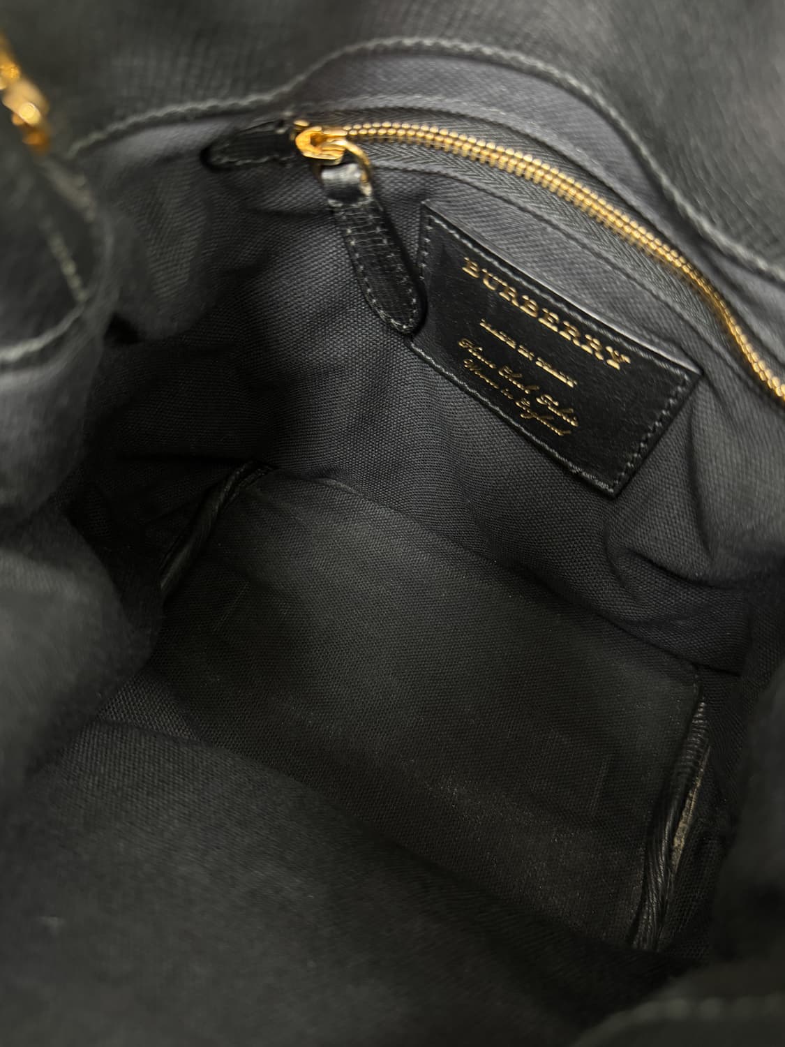 버버리 체크 레더 트리밍 플랩 크로스백 상품이미지9