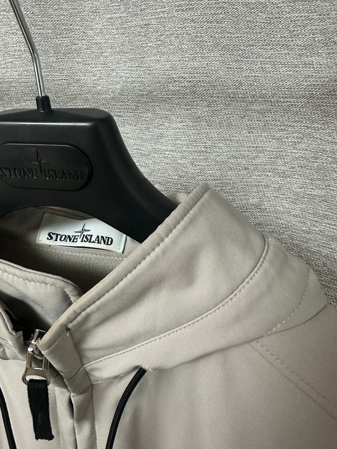 스톤아일랜드 소프트쉘 베이지 (XL) 상품이미지3