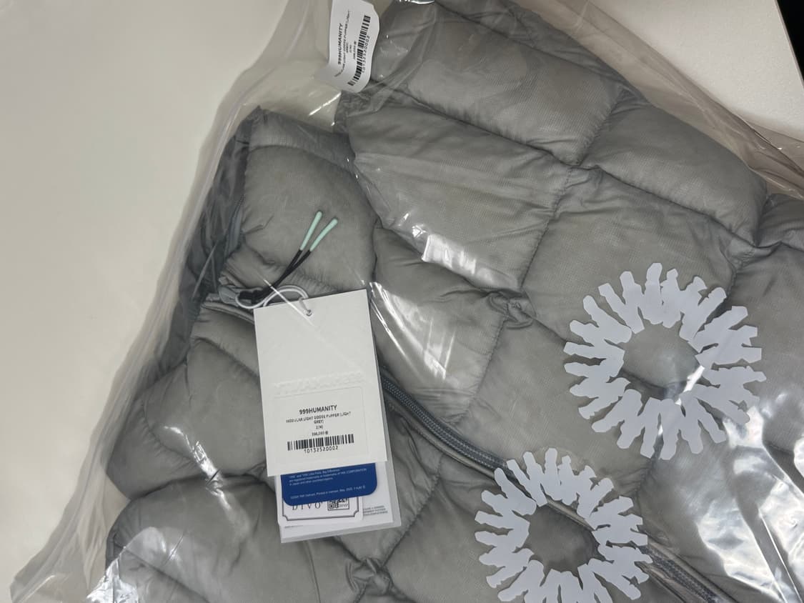 999휴머니티 모듈러 라이트 그레이 구스 경량패딩 상품이미지2