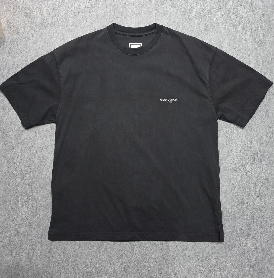 우영미 백로고 플라워 프린팅 반팔티 110 상품이미지2