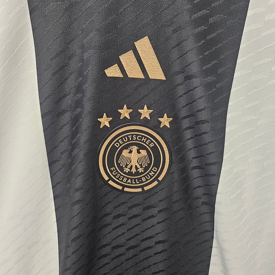 아디다스 독일 2022 홈 어센틱 저지 화이트 상품이미지3