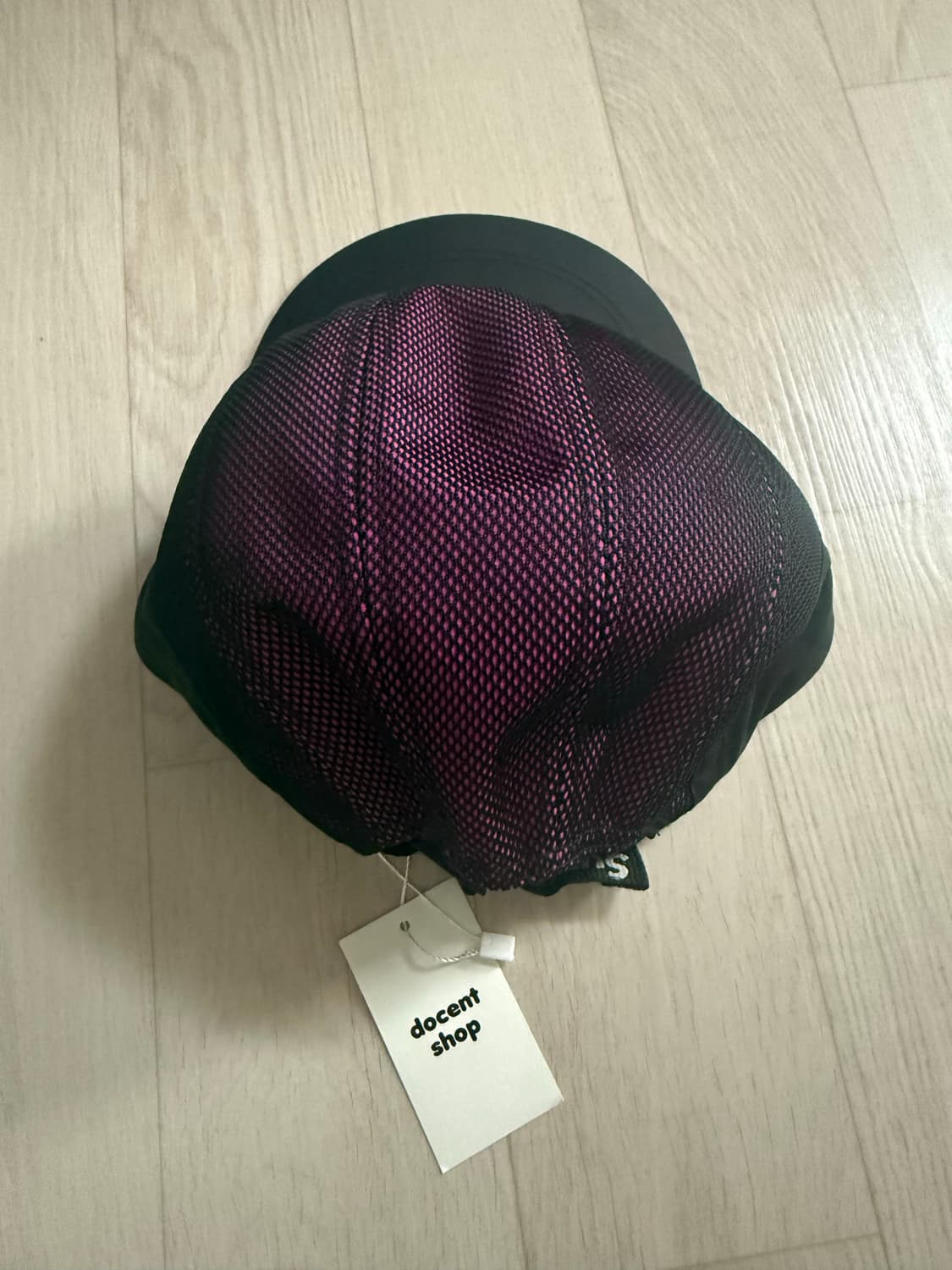 슈프림 x 나이키 트레일 러닝 햇 핑크 - 17FW 상품이미지3