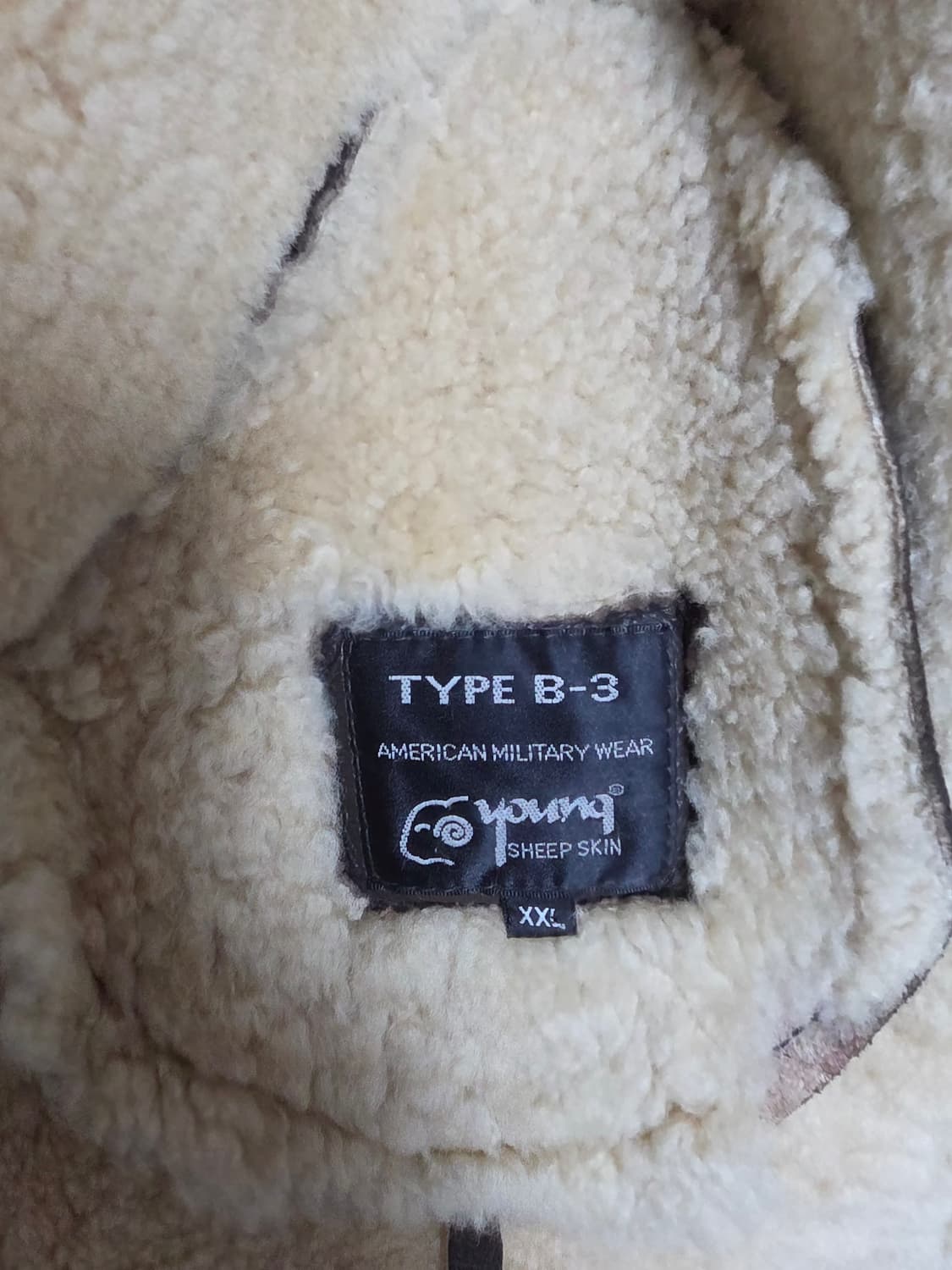 b3 무스탕자켓 상품이미지2