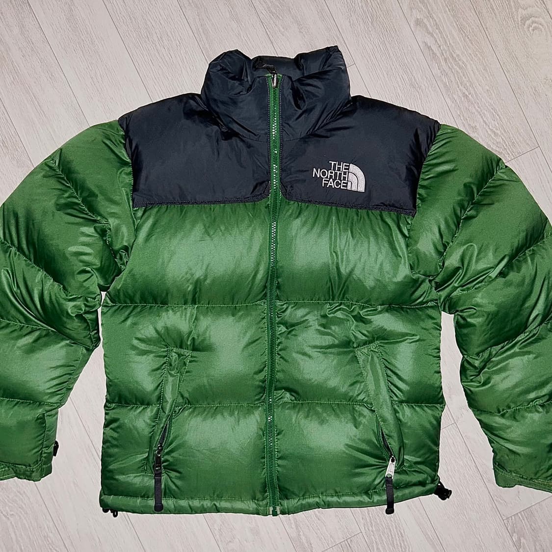 노스페이스 700 눕시 구스 다운 패딩 연그린 상품이미지2