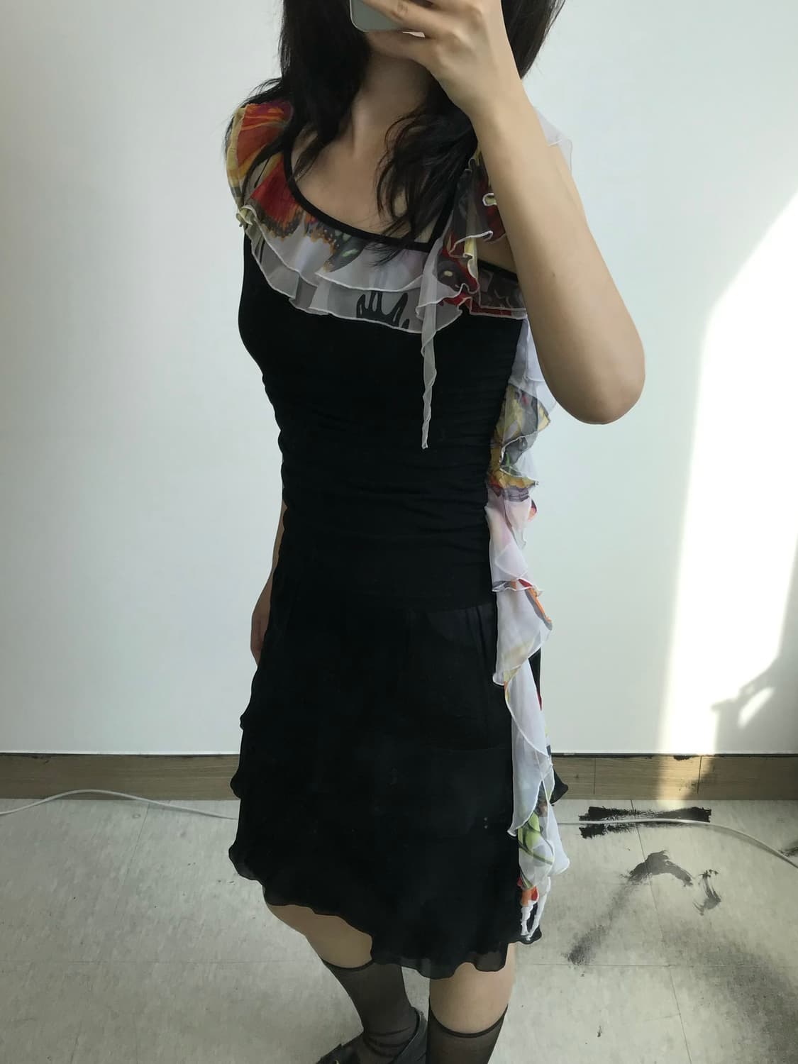 빈티지 프릴 오프숄더 탑 상품이미지1