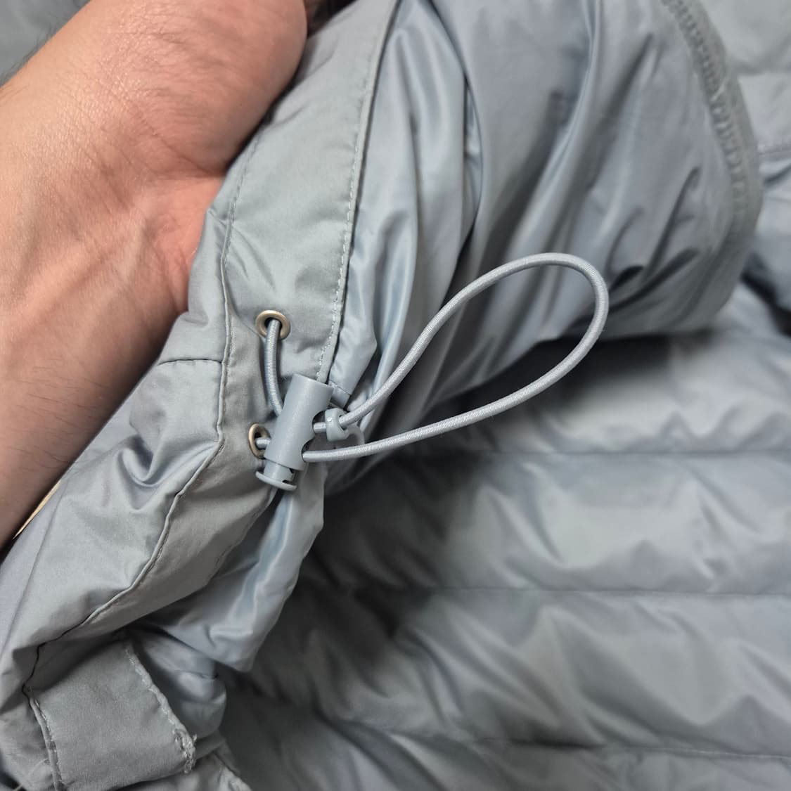 지오다노 경량 패딩 블루 상품이미지5