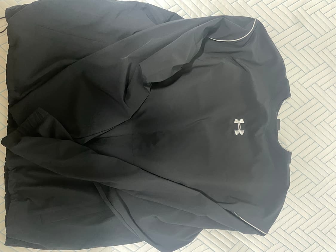 언더아머 기능성 긴팔 우븐 크루 2xl 판매합니다 상품이미지2