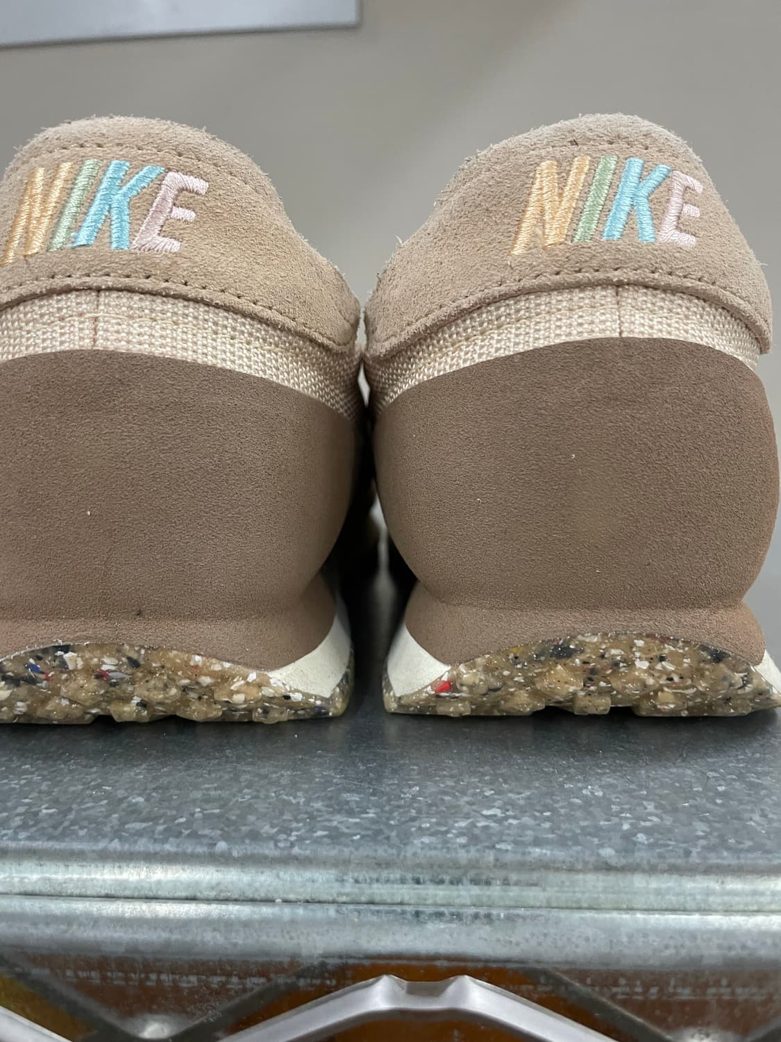 나이키 데이브레이크 타입 헴프 270 상품이미지10