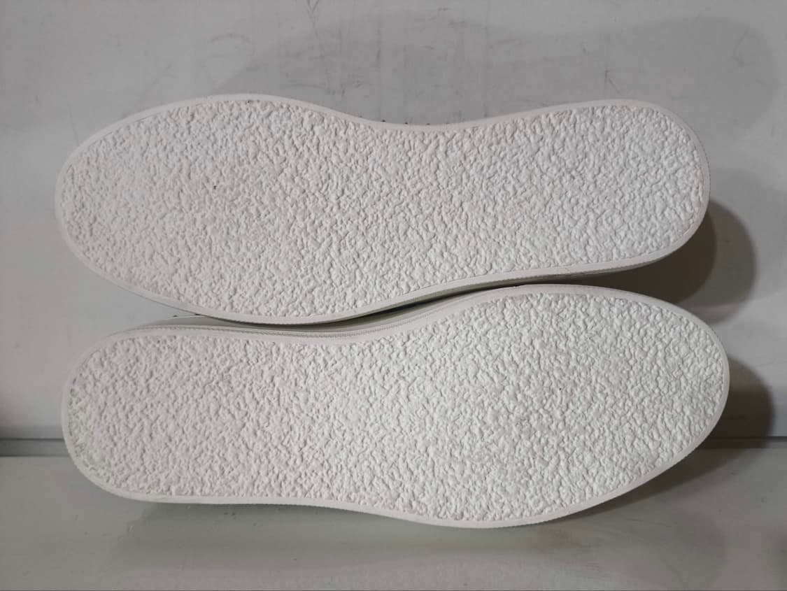 255mm 스터드 가죽 슬립온 슈커스 상품이미지9