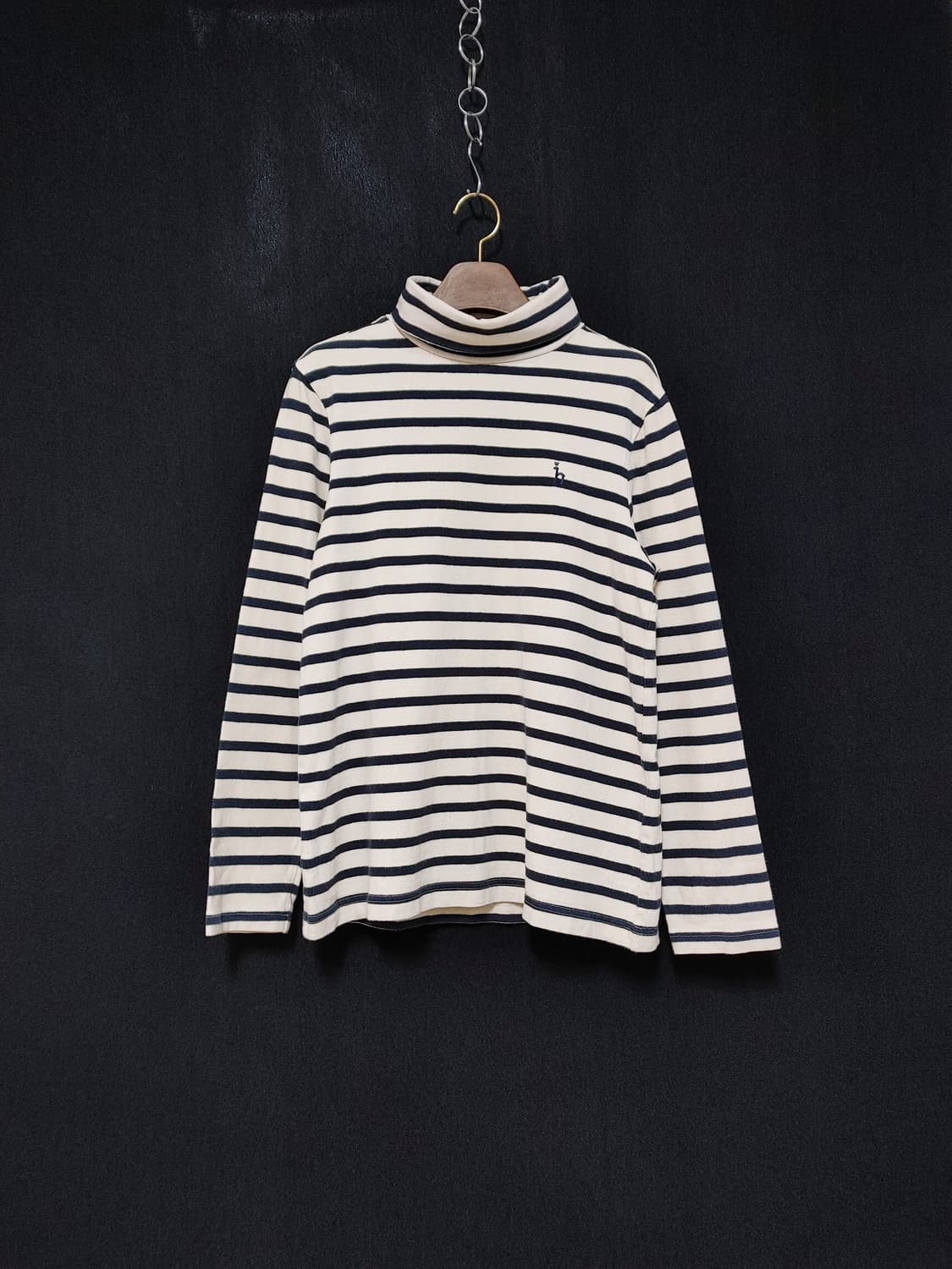 HAZZYS 헤지스 단가라디자인 목티(터틀넥) 상품이미지1