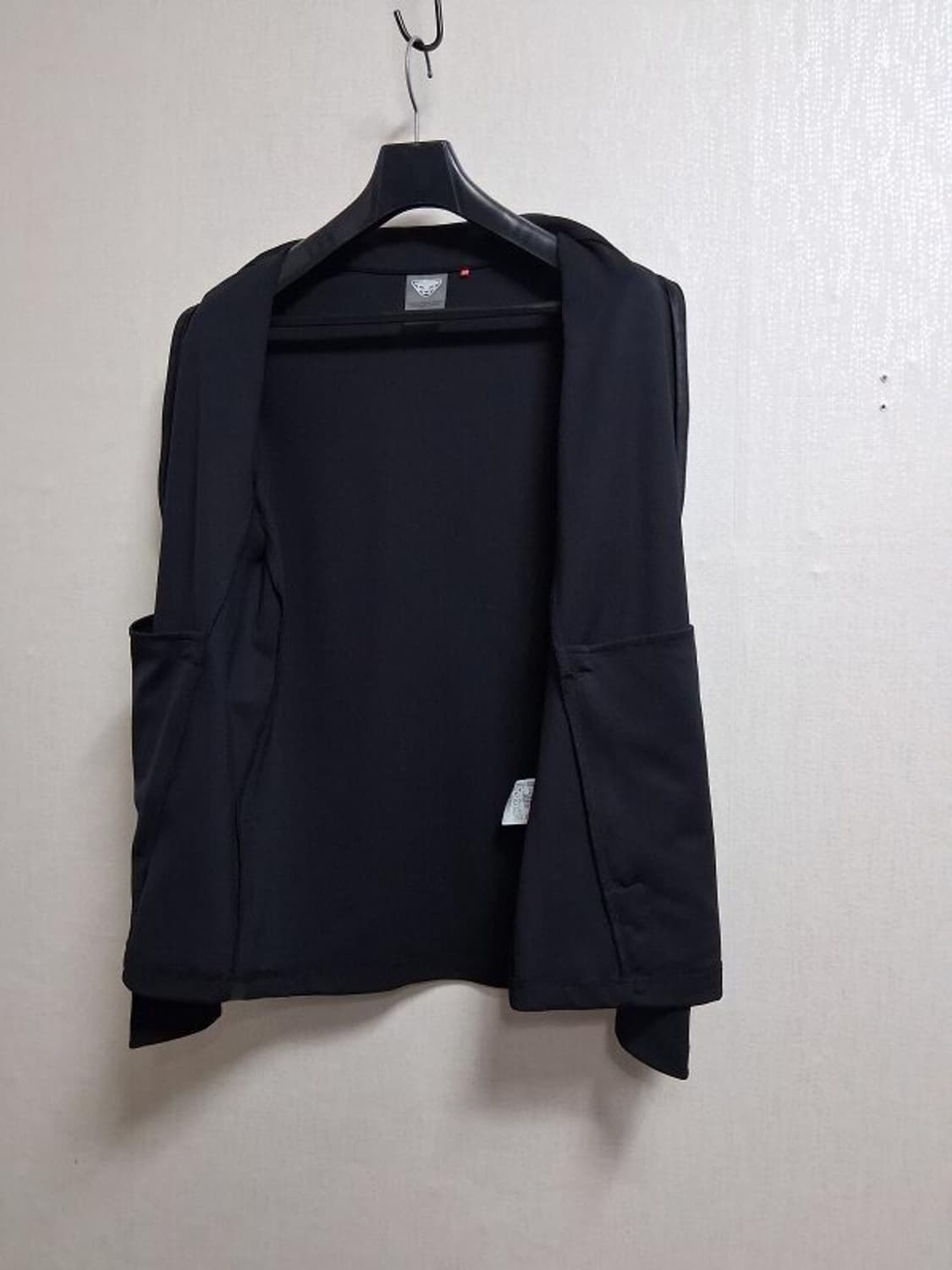 디이나핏 여성 블랙 트랙져지 상하셋업. 66 27까지  상품이미지4