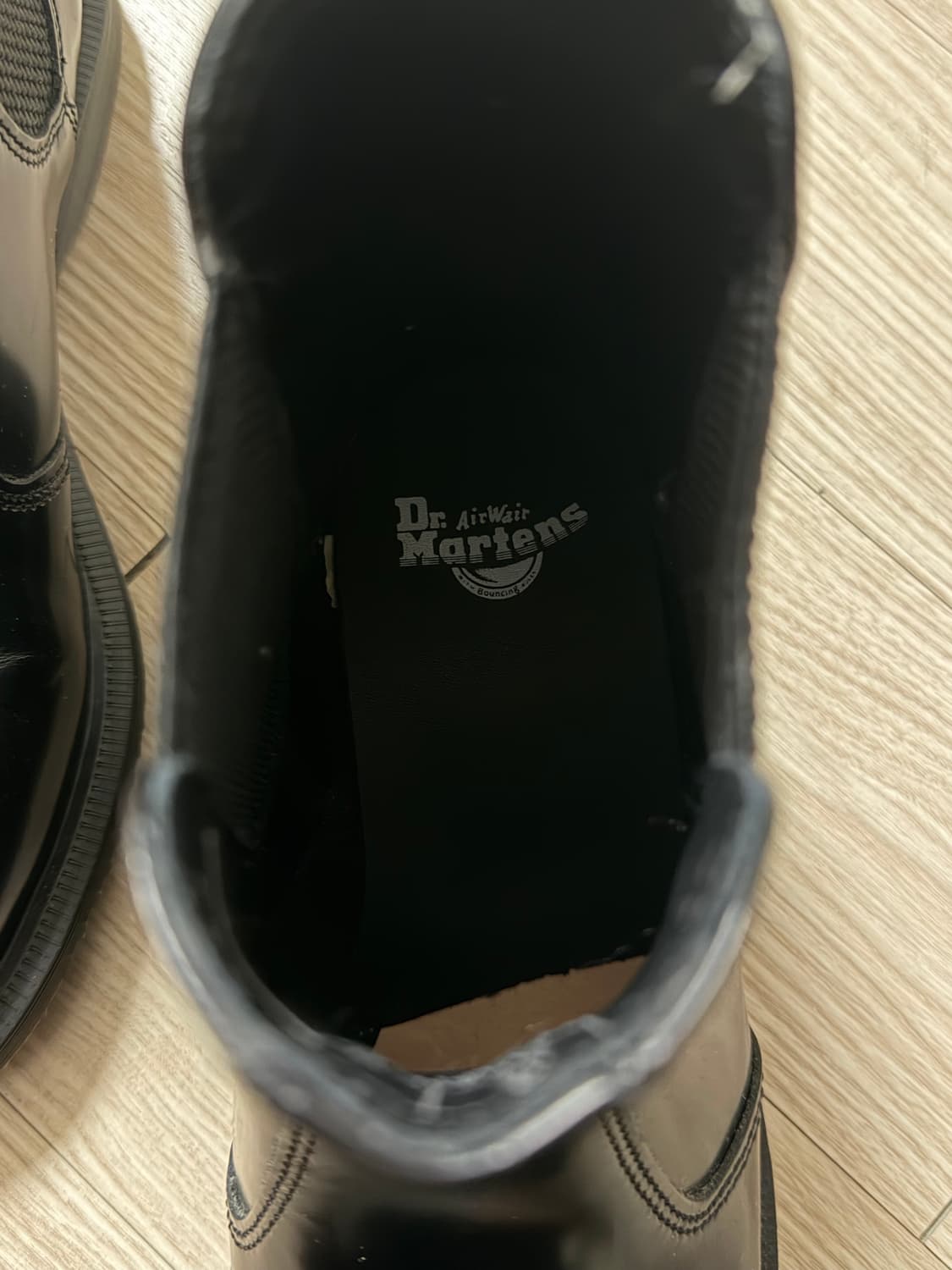 닥터마틴 플로라 사이즈 230 상품이미지4