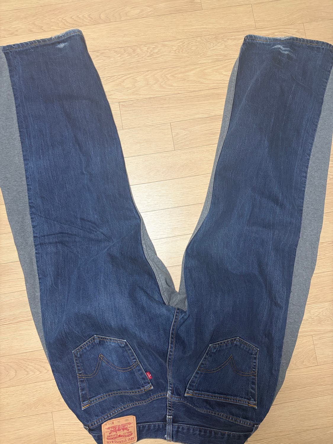 블래스 오버조깅진 초판 판매합니다 상품이미지2