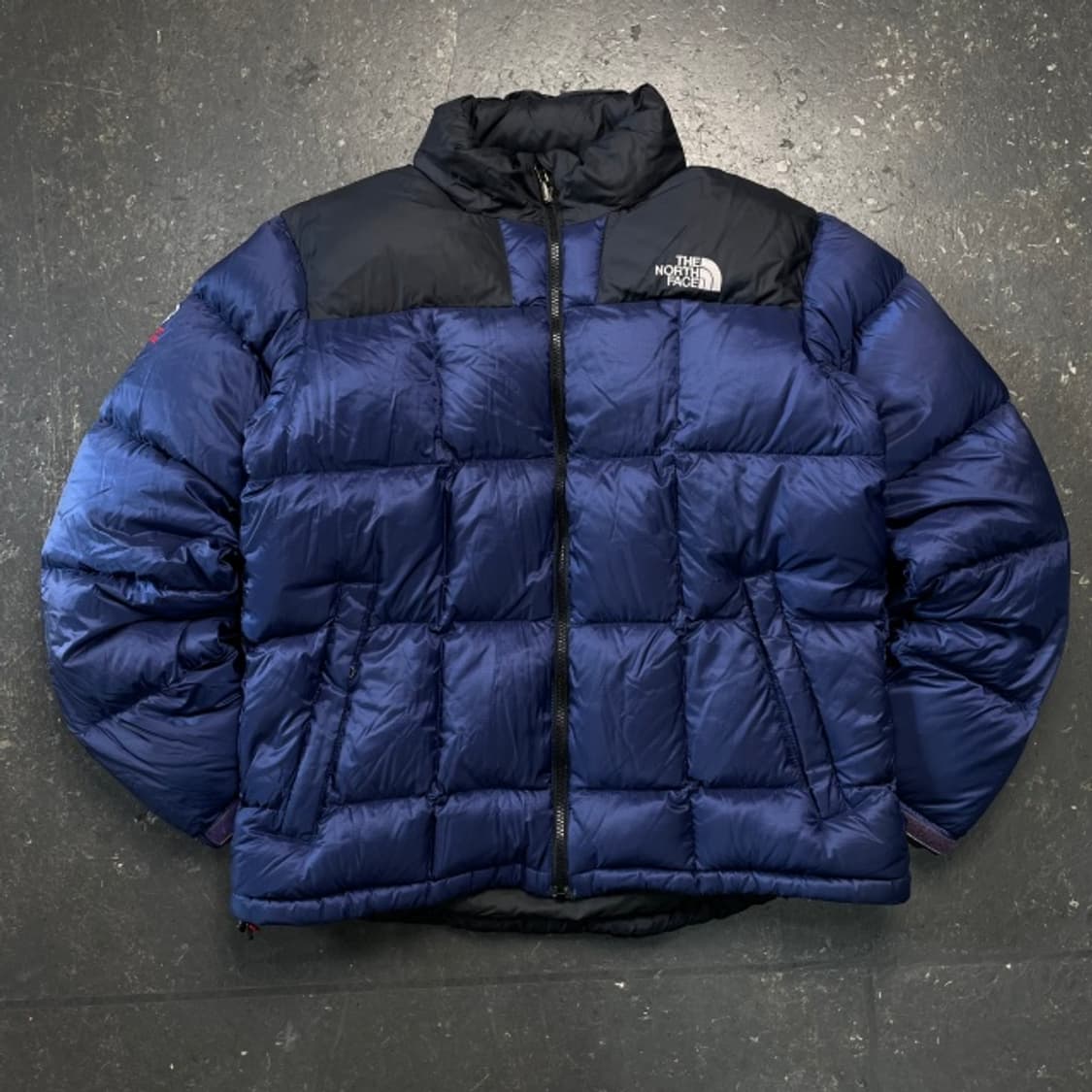 100 노스페이스 로체 패딩 상품이미지1