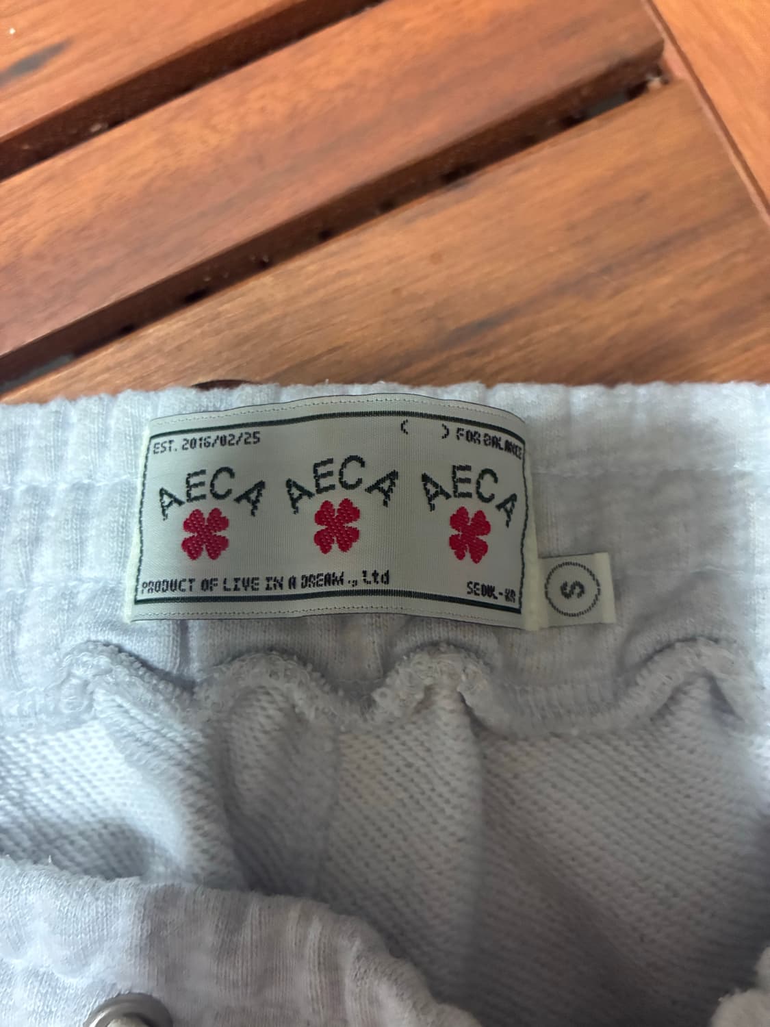 에이카화이트 x 킷캣 트레이닝 셋업  상품이미지8