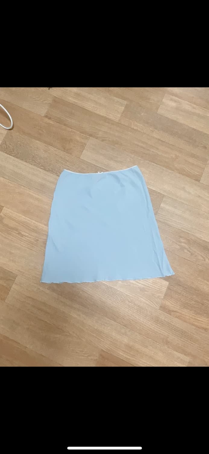 브랜디멜빌 베이비블루 미디 스커트 상품이미지3