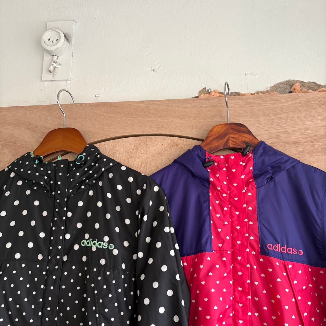 아디다스 네오 라벨 물방울 패턴 후드 바람막이 상품이미지7