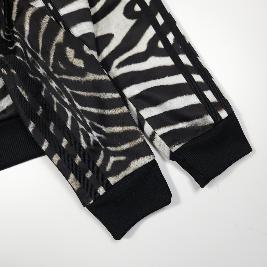 아디다스 파이어버드 빅로고 지브라 져지 상품이미지7