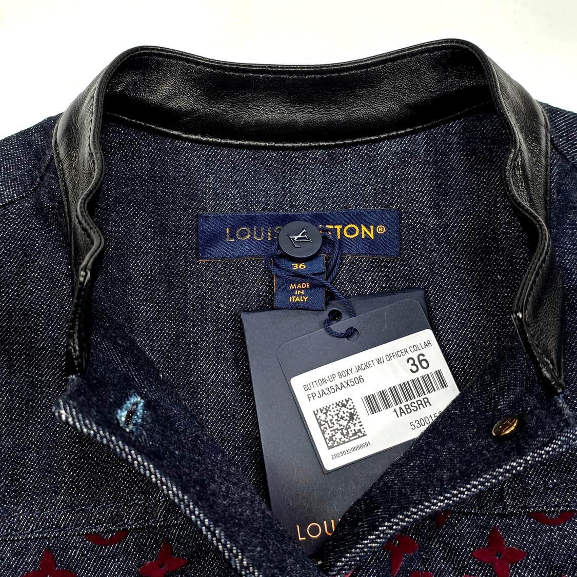 (새상품)루이비통 여성 벨벳 모노그램 데님자켓 상품이미지4
