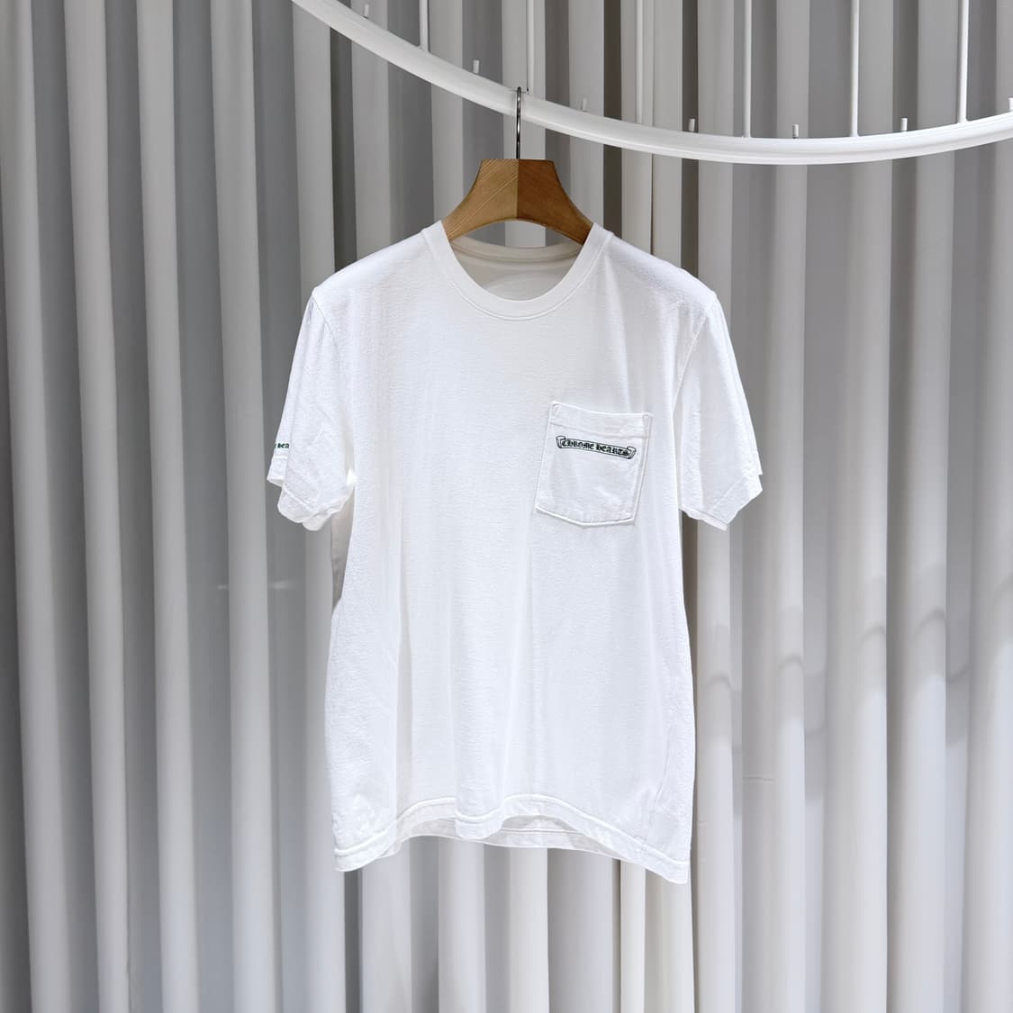 (A+/M) / 크롬하츠 크로스 멀티컬러 세메터리 티셔츠 화이트 상품이미지2