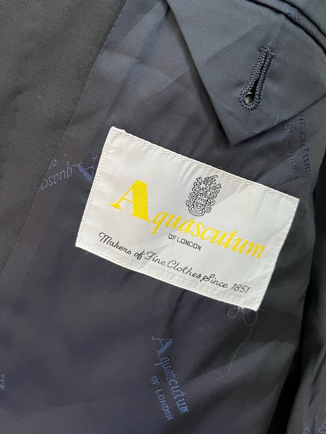 아쿠아스큐텀 네이비 클래식 자켓 상품이미지5