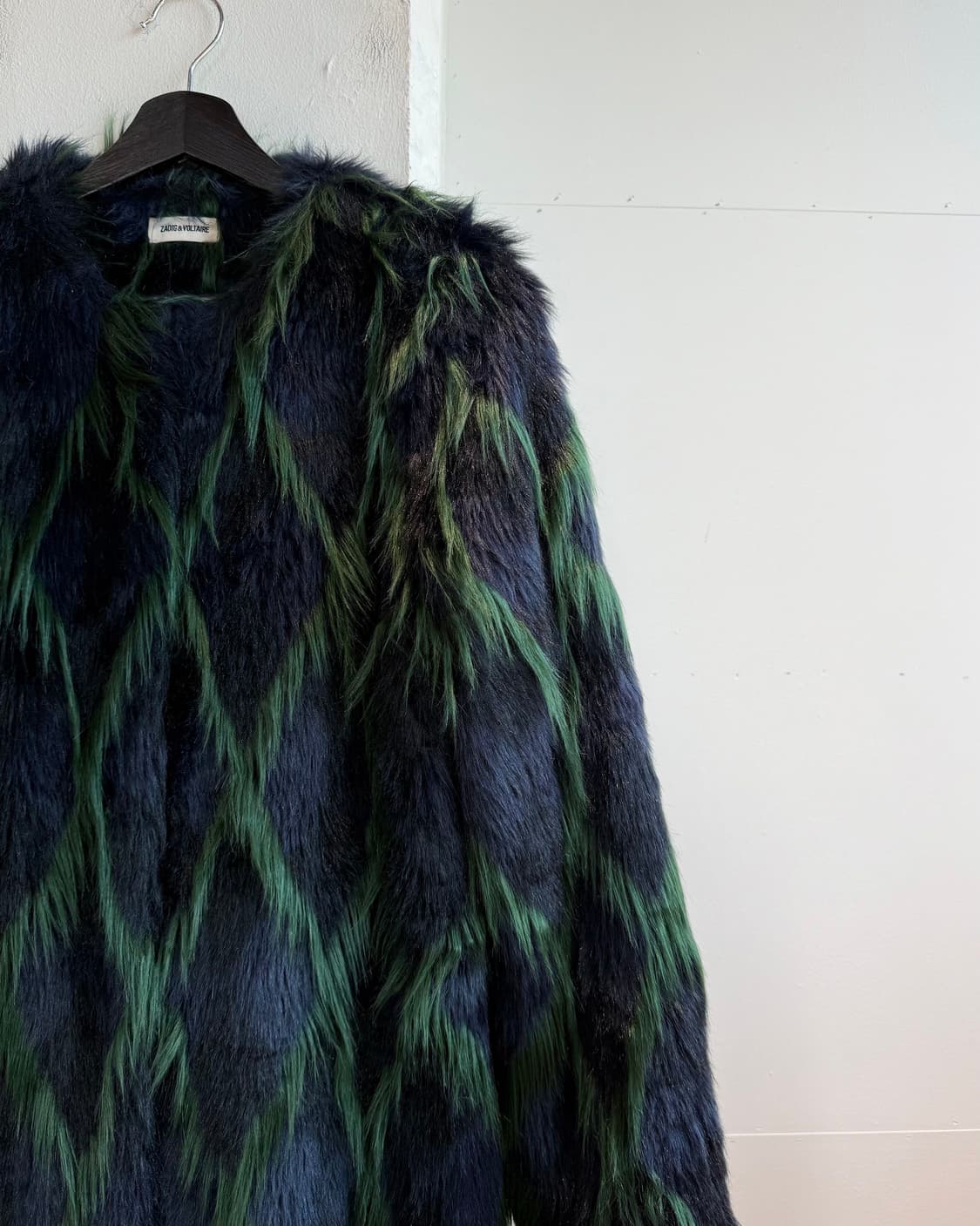 쟈딕 앤 볼테르 블루 그린 패턴 퍼 코트 상품이미지5