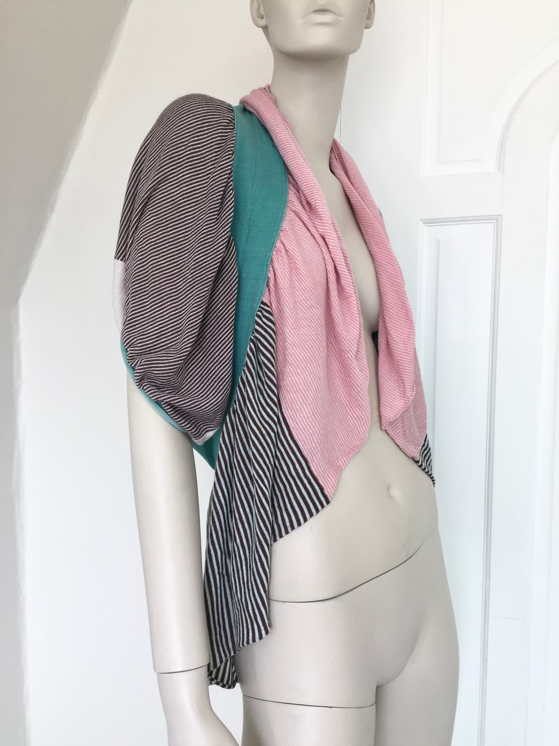 Multi-Pattern Ruffle Bolero Cardigan  상품이미지6